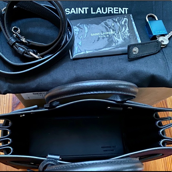 Saint Laurent Sac De Jour Nano in Grain Leather - Picture 3 of 8